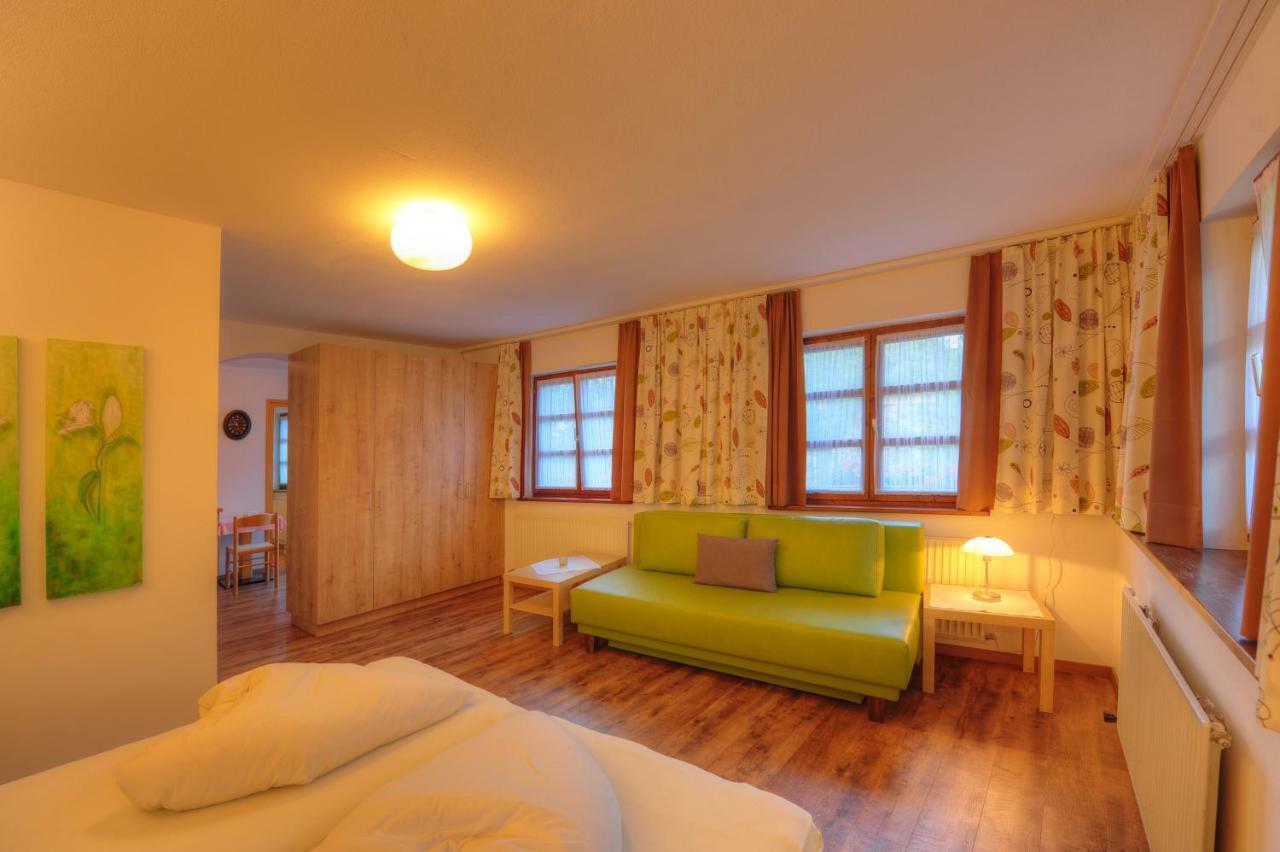 Wally Berg-Appartements ซามส์ ภายนอก รูปภาพ